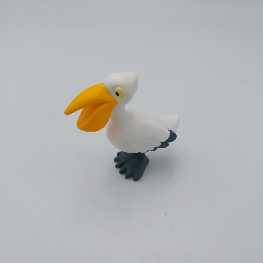 Bluey PELICAN Figure White Beach Bird Season 1 Episode‎ 26